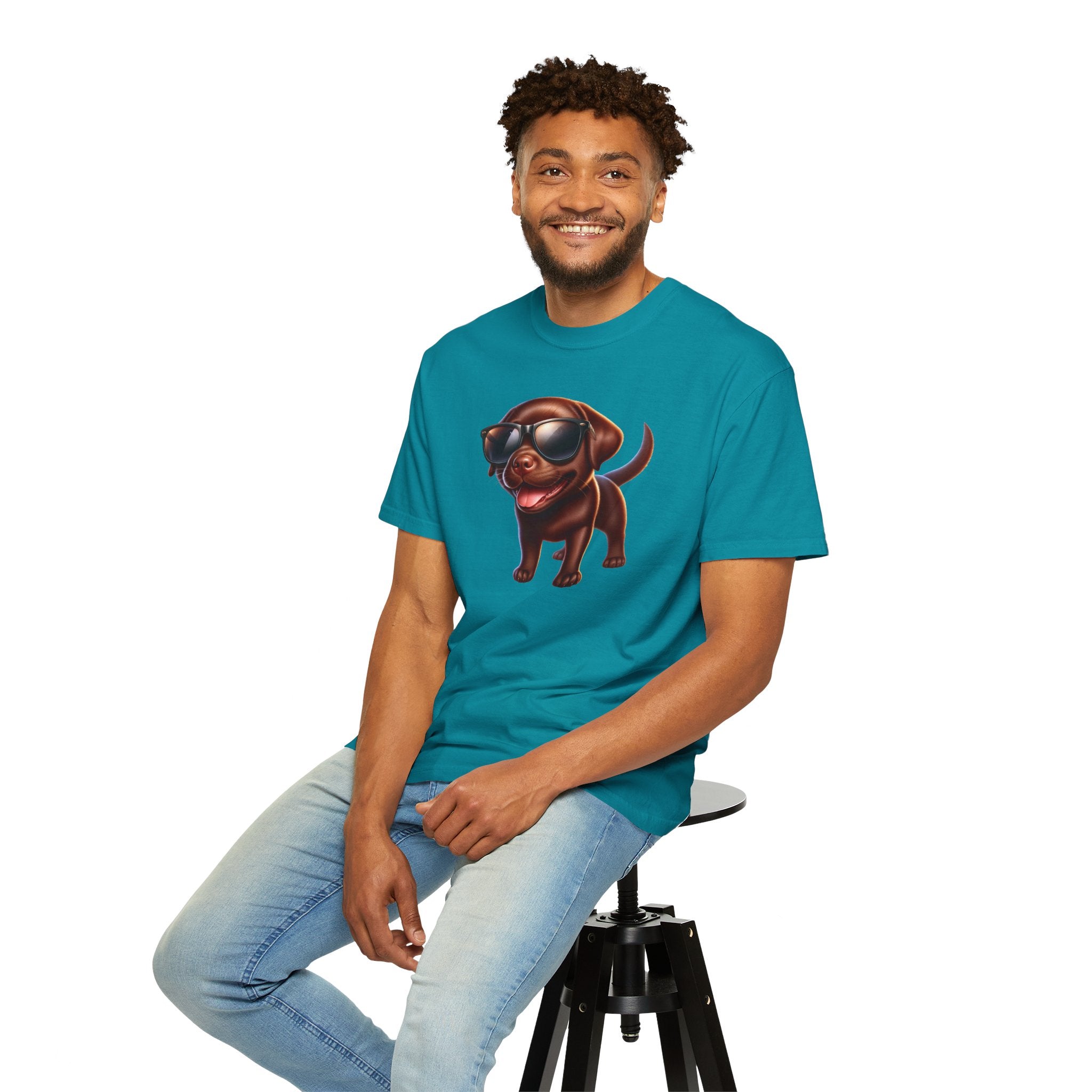 Chocolate Lab w/ sunglasses Unisex Garment-Dyed T-shirt