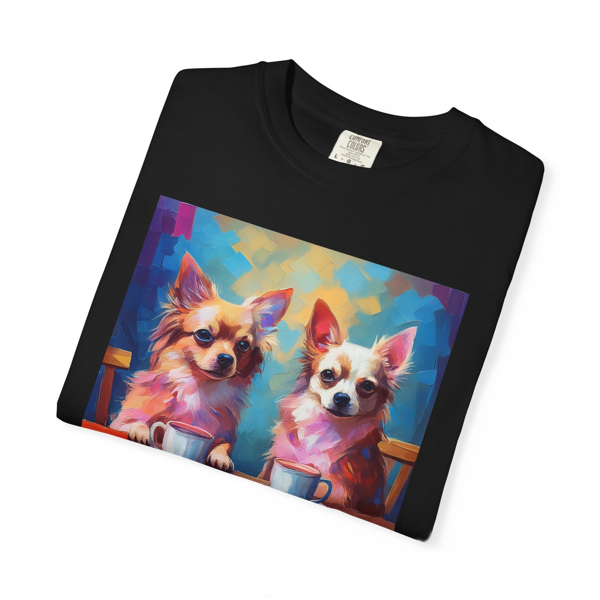 Cafe con Chihuahua Unisex Garment-Dyed T-shirt