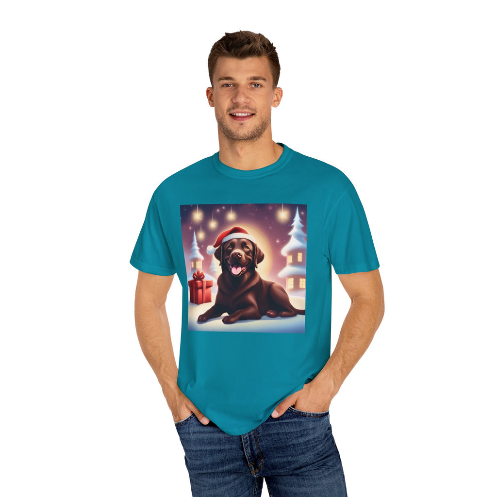 Chocolate Lab Holiday Unisex Garment-Dyed T-shirt