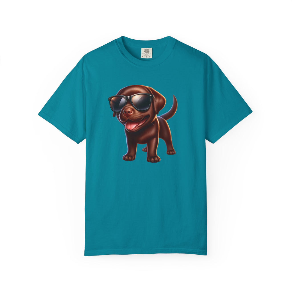 Chocolate Lab w/ sunglasses Unisex Garment-Dyed T-shirt