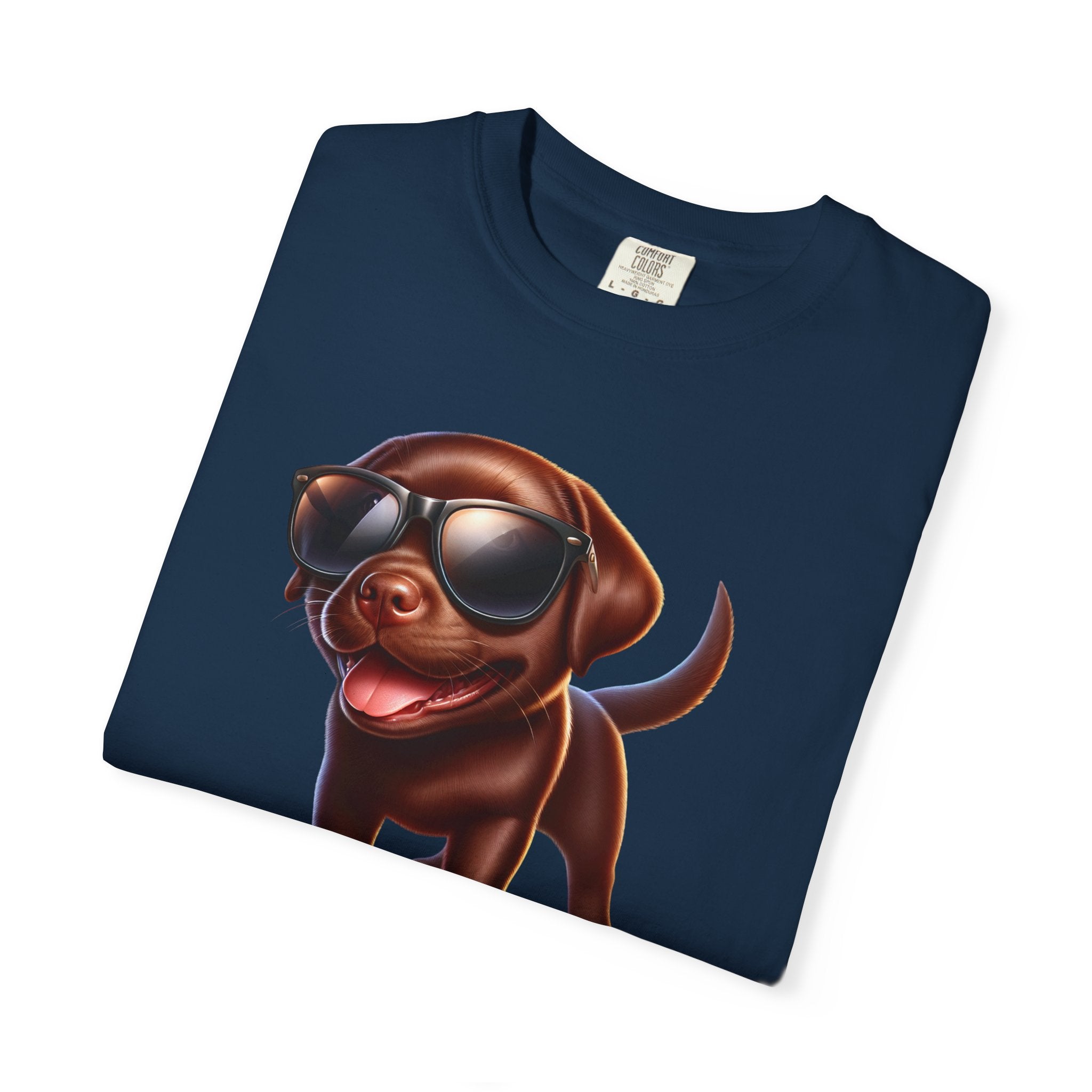 Chocolate Lab w/ sunglasses Unisex Garment-Dyed T-shirt